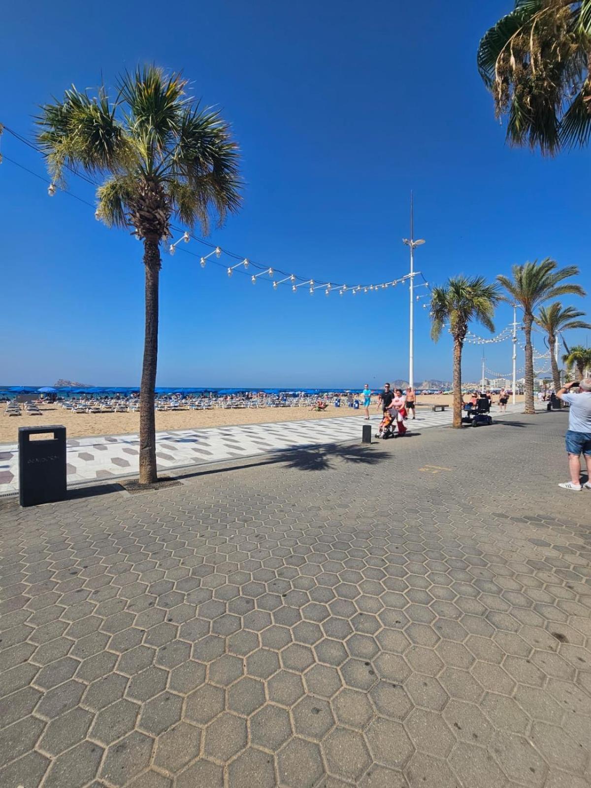 Apartamento Between Sea And Party, Ranchos, Levante First Line, Terraced Apartment, Self Check-in, Free Parking *